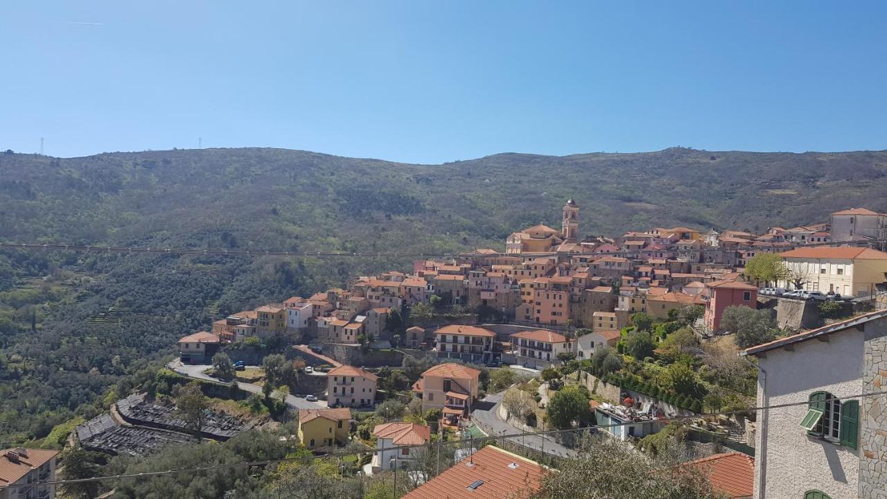Apartmán Casa Al-Ma Pietrabruna Exteriér fotografie
